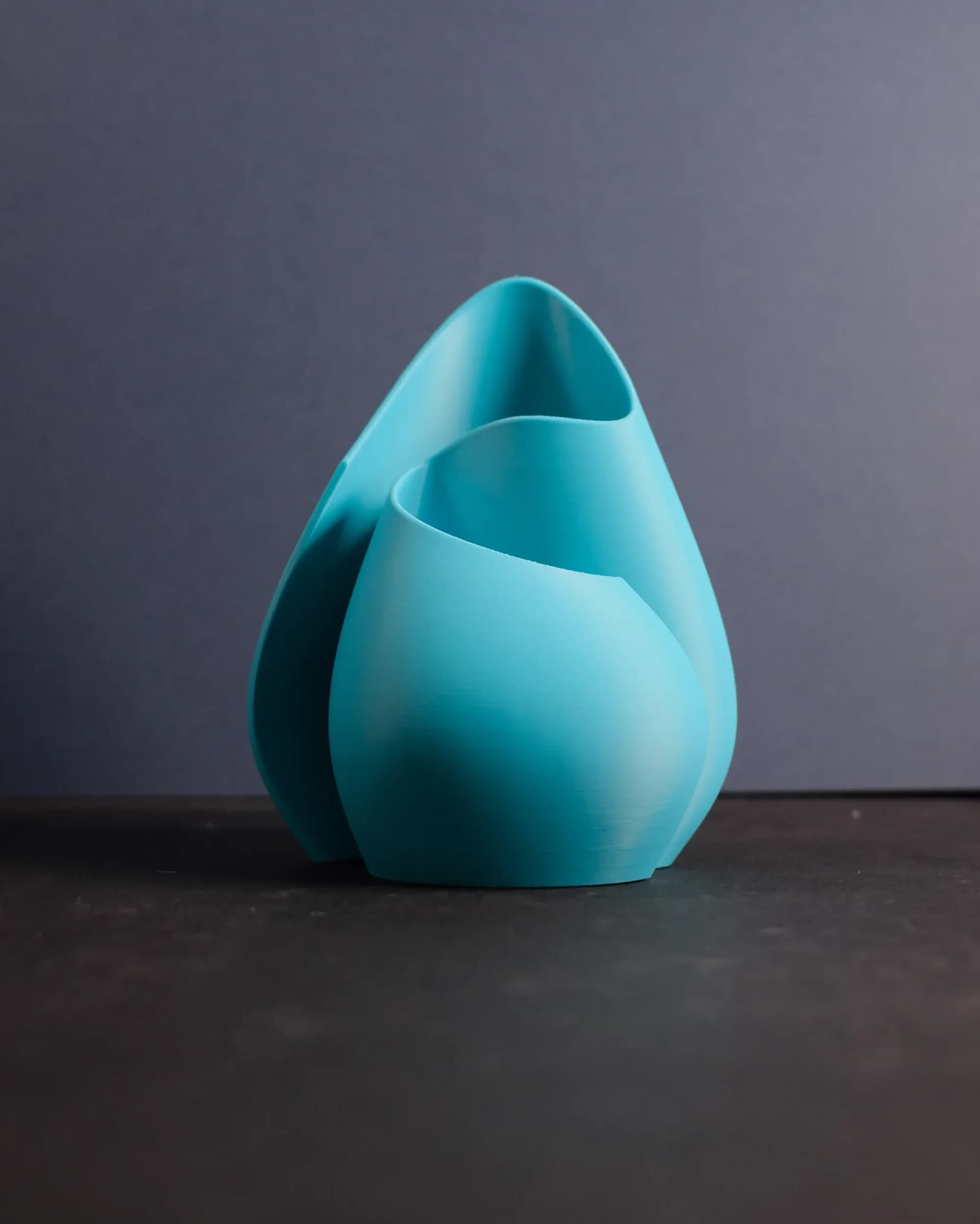 Flowing Sheet Vase, photo 4 of 7