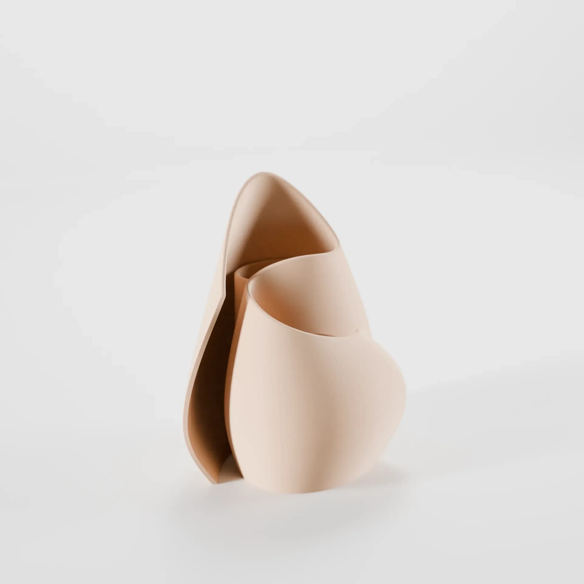 Flowing Sheet Vase, photo 2 of 7